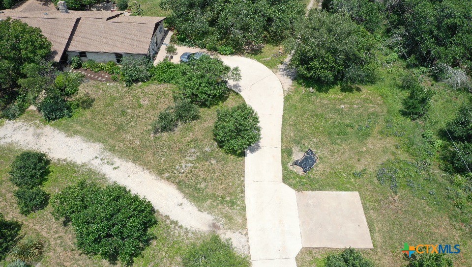 main property photo 45