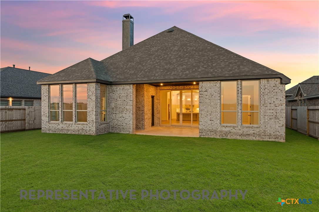 main property photo 5