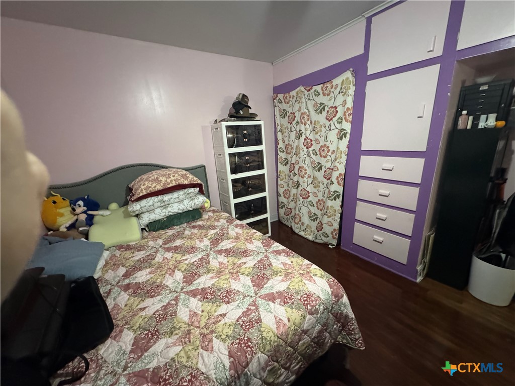main property photo 18