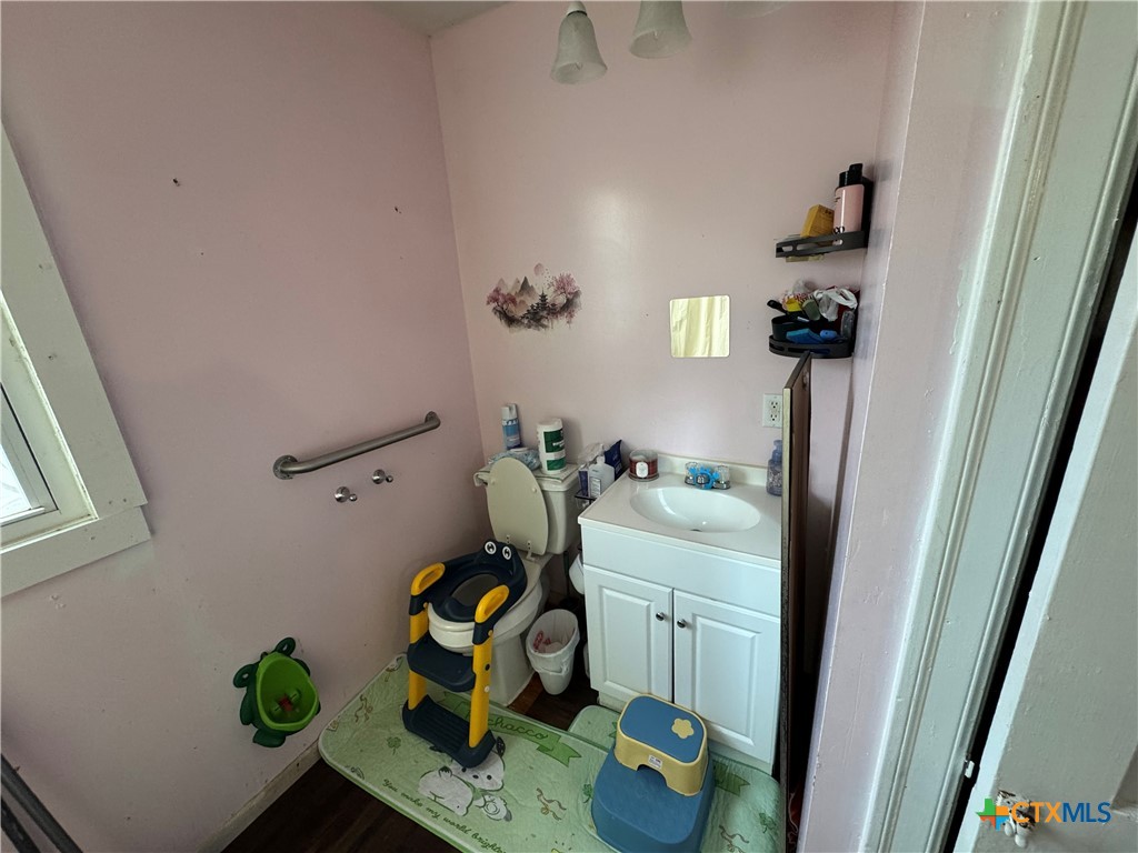 main property photo 24