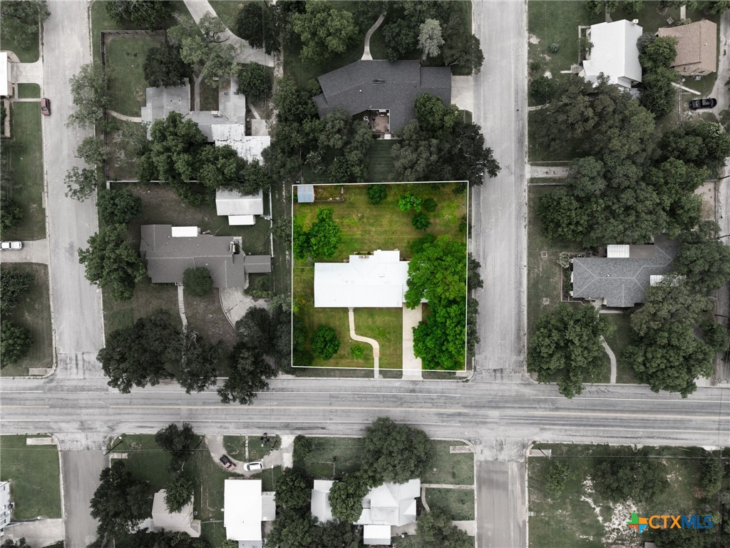 main property photo 41