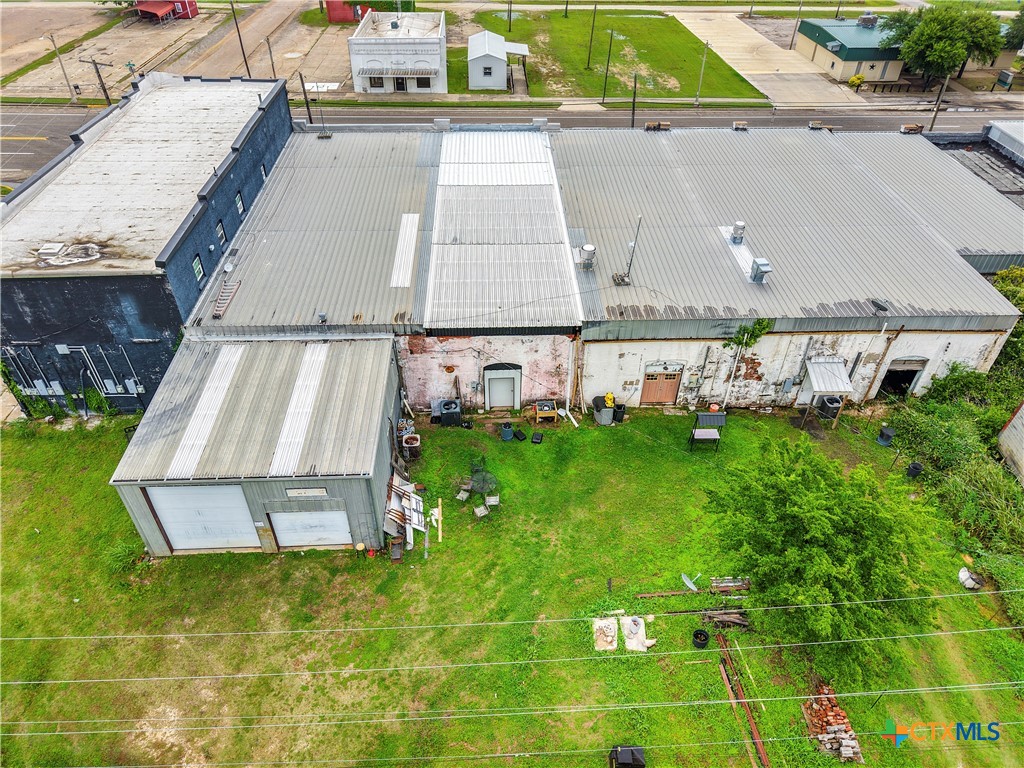 main property photo 18
