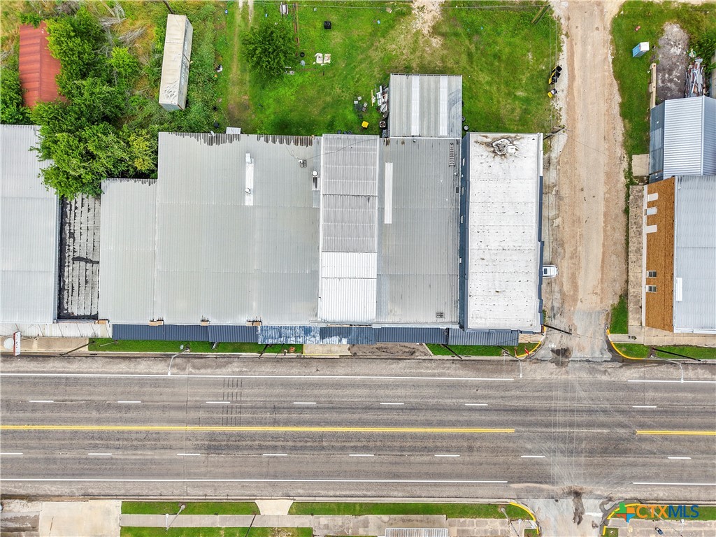 main property photo 19
