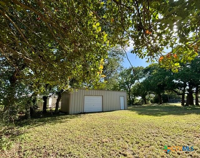 main property photo 13