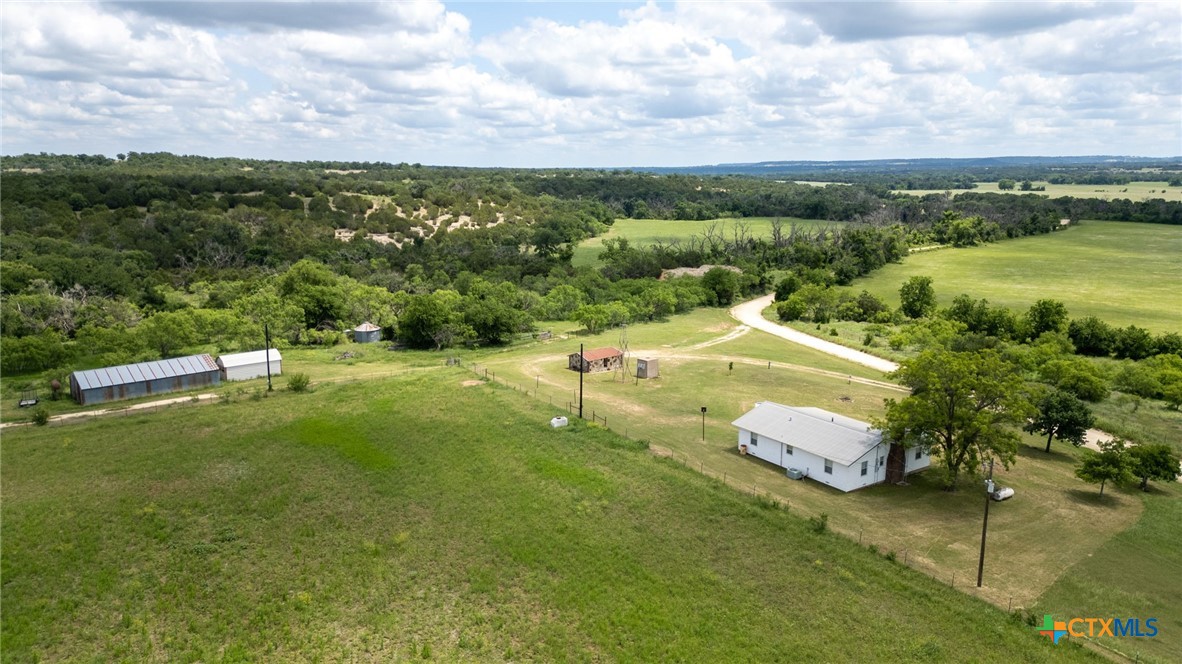 main property photo 10