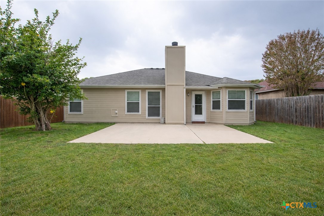 main property photo 18