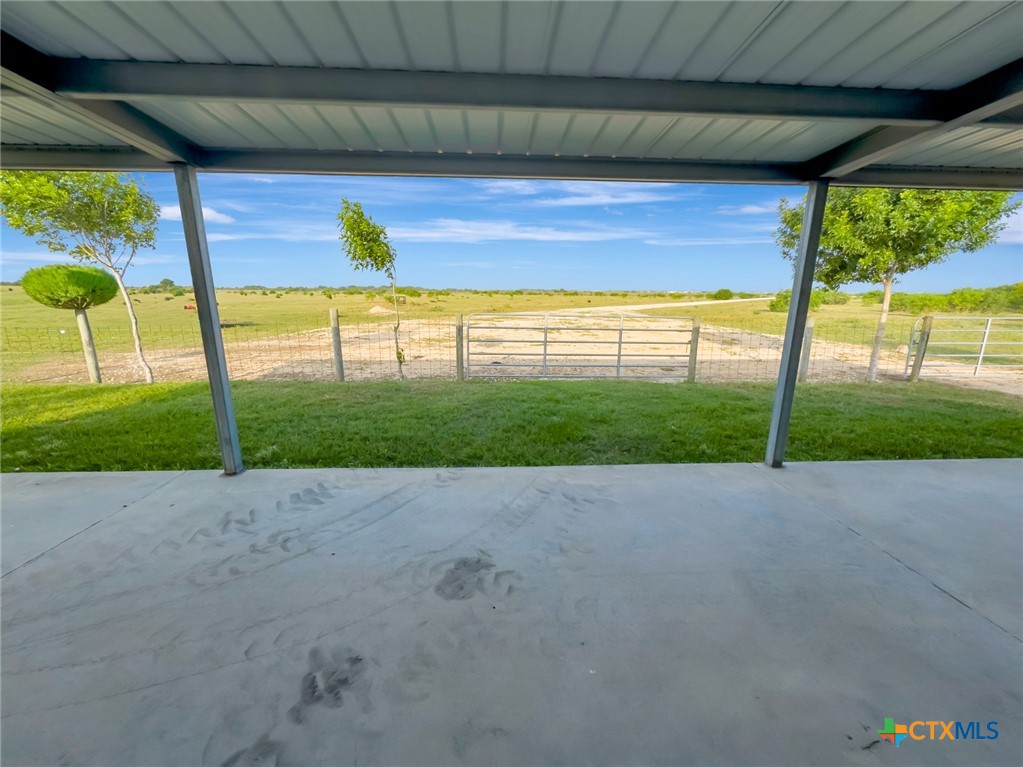 main property photo 14