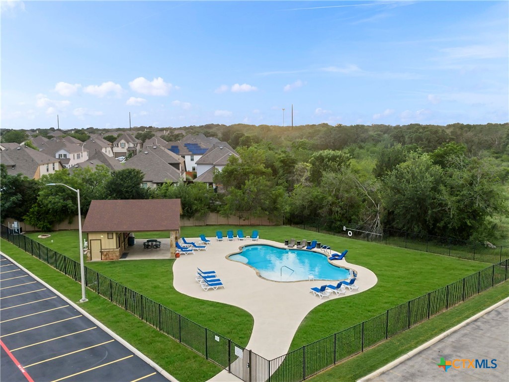 main property photo 15
