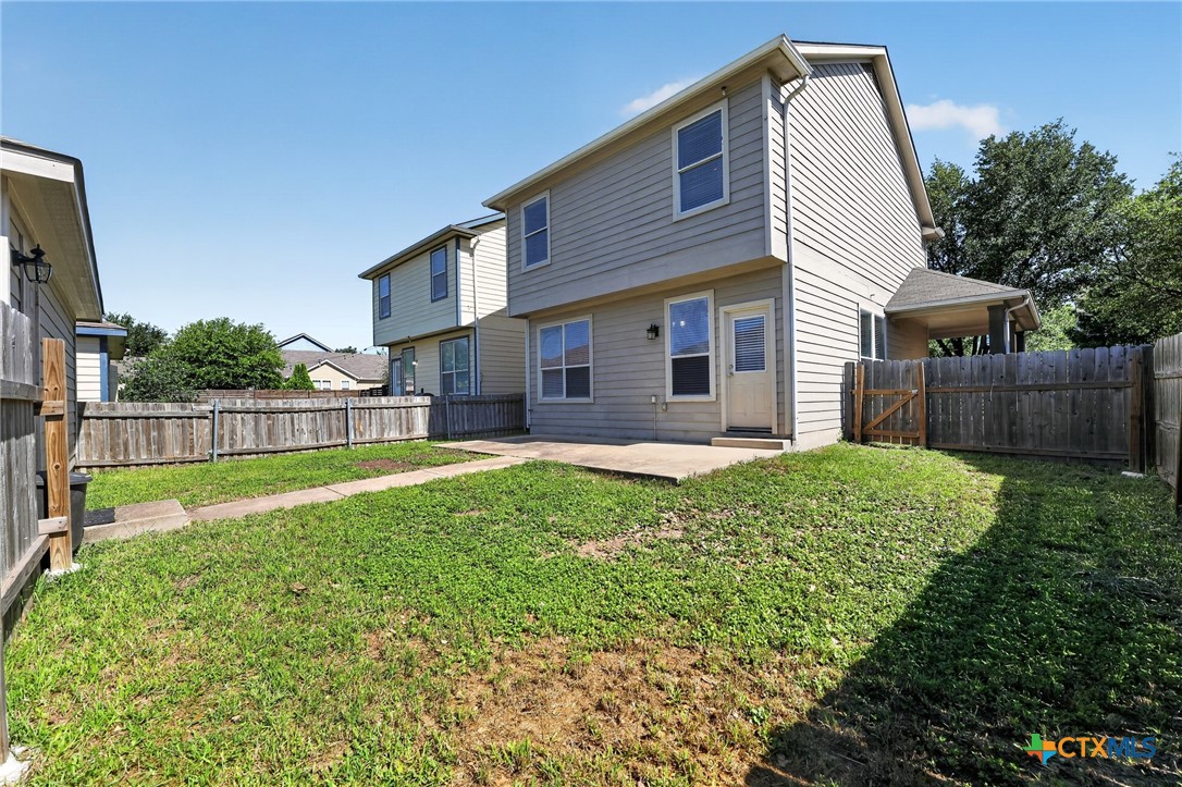 main property photo 16
