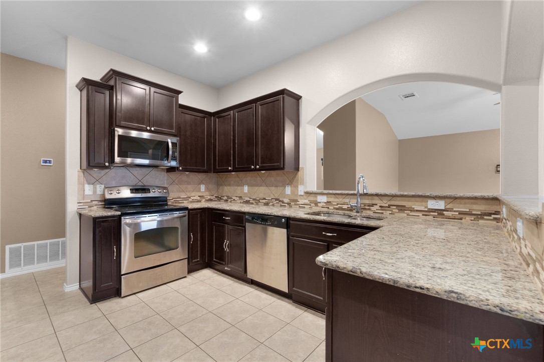 property viewer photo 10