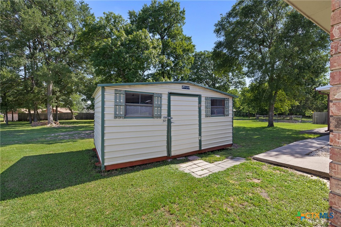 main property photo 21