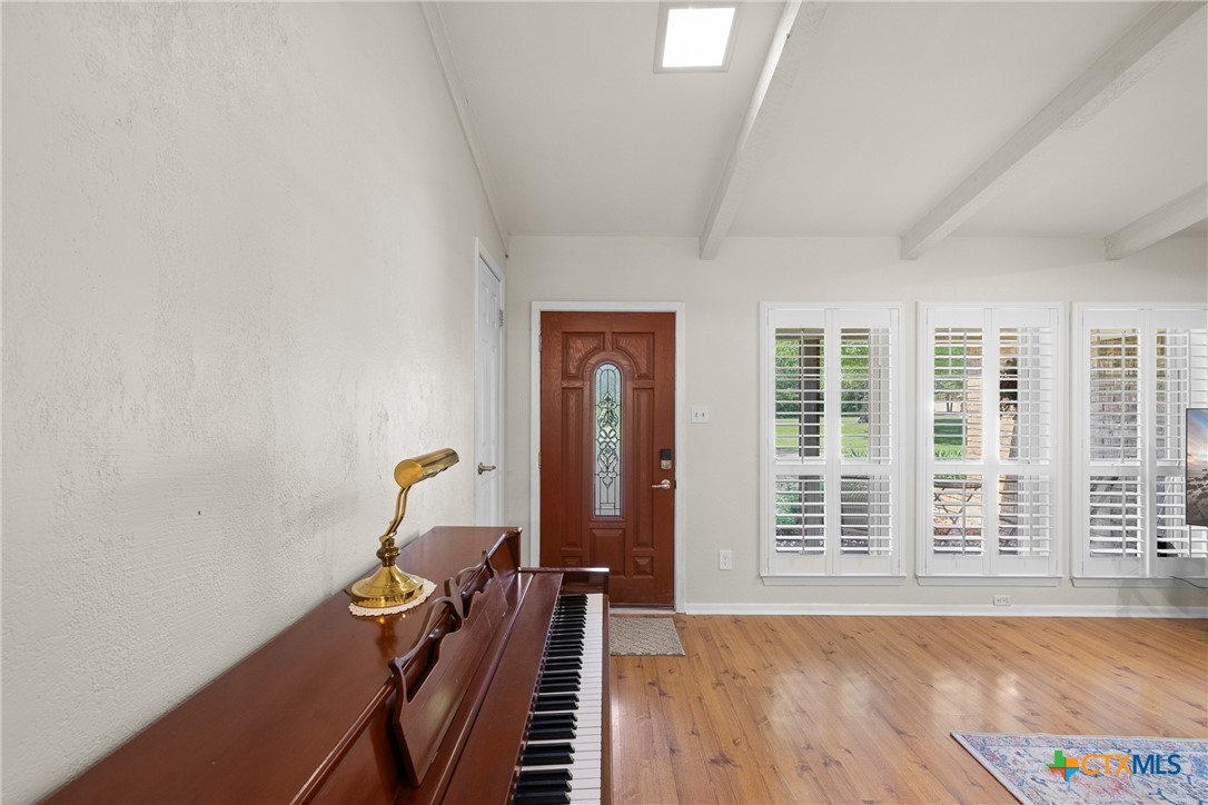 main property photo 29