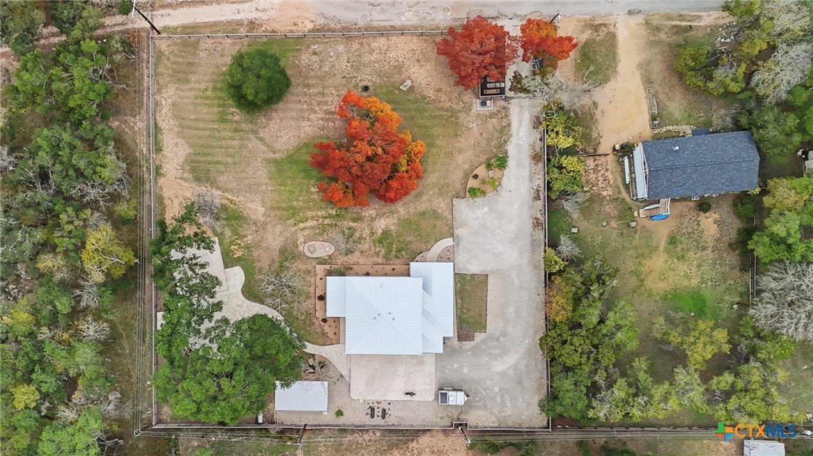 main property photo 37