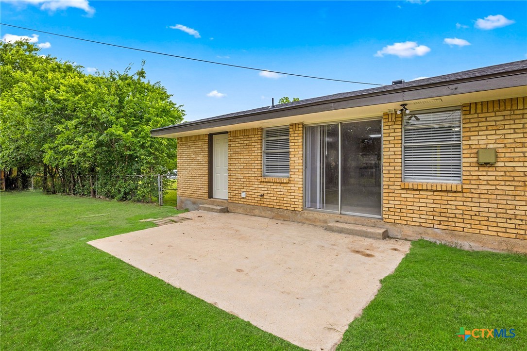 main property photo 19