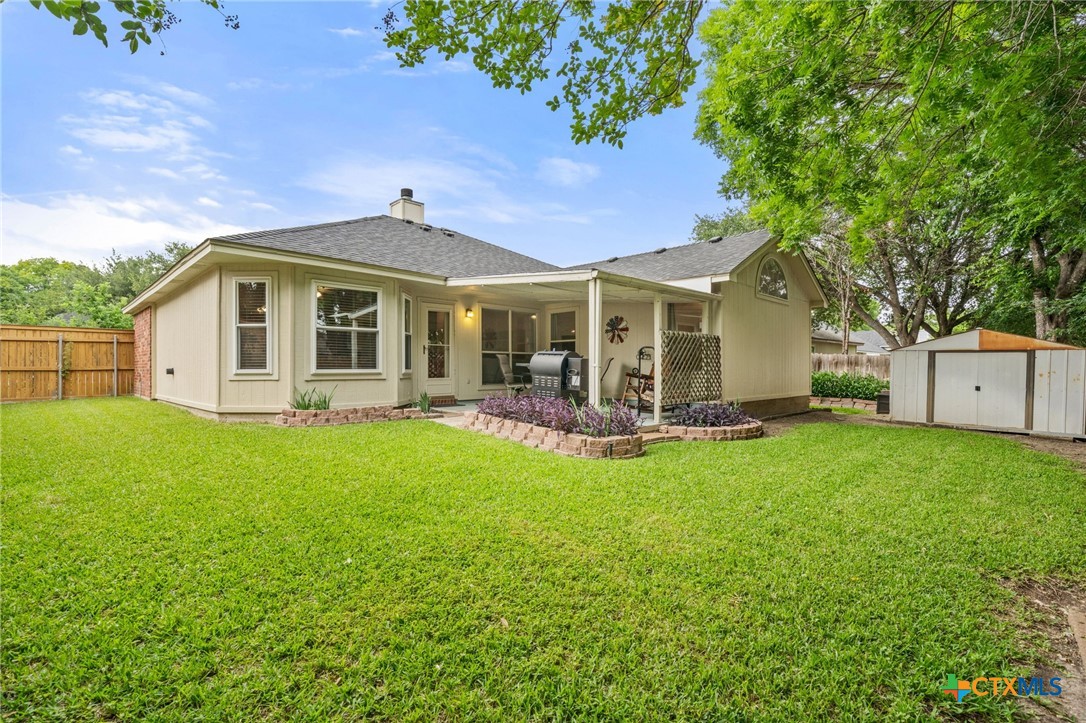 main property photo 26