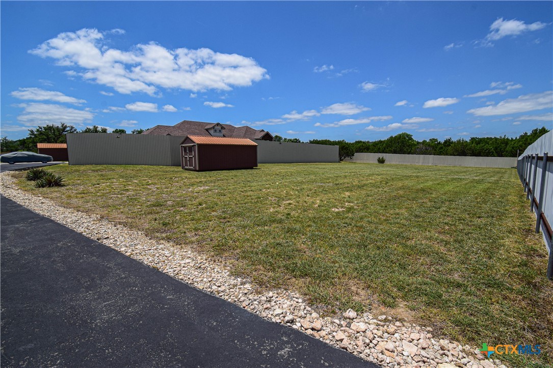 main property photo 44