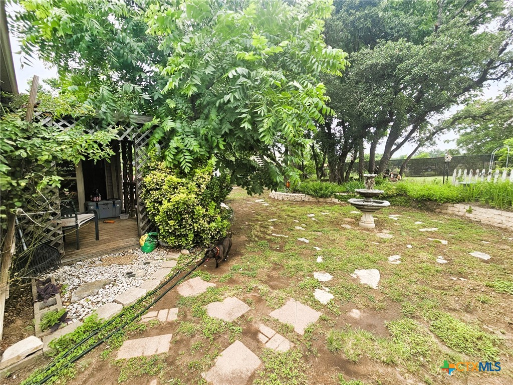 main property photo 28
