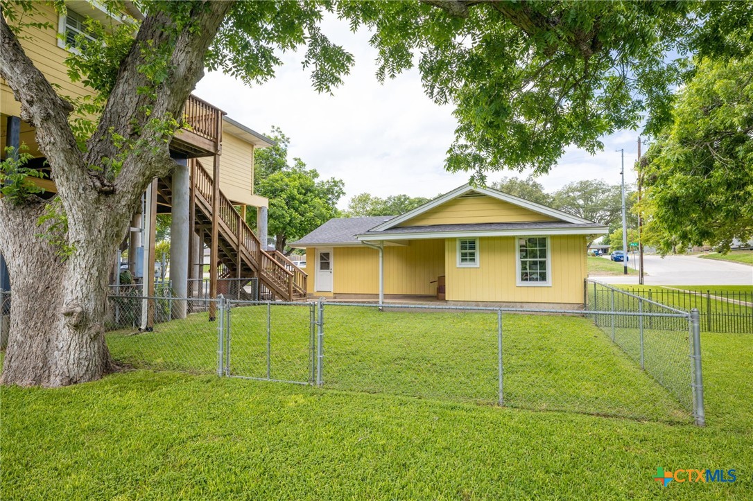 main property photo 38