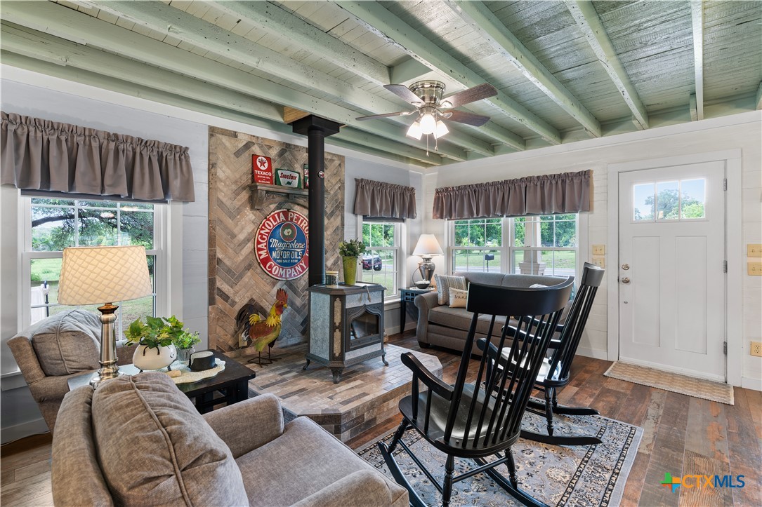 main property photo 31