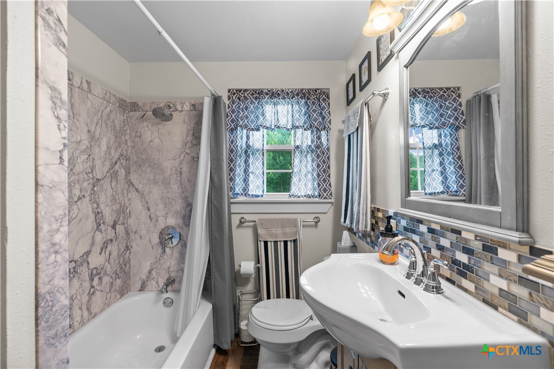 main property photo 41
