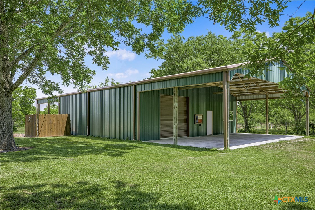 main property photo 35