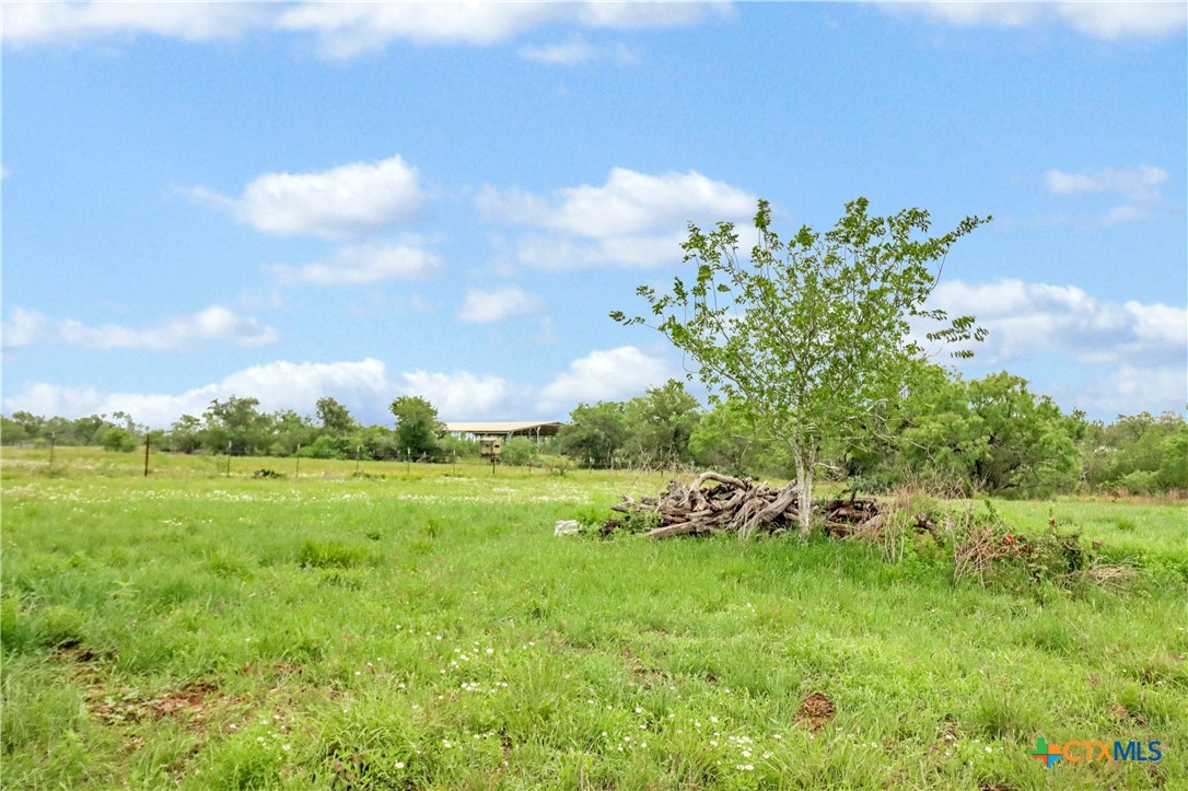 main property photo 11