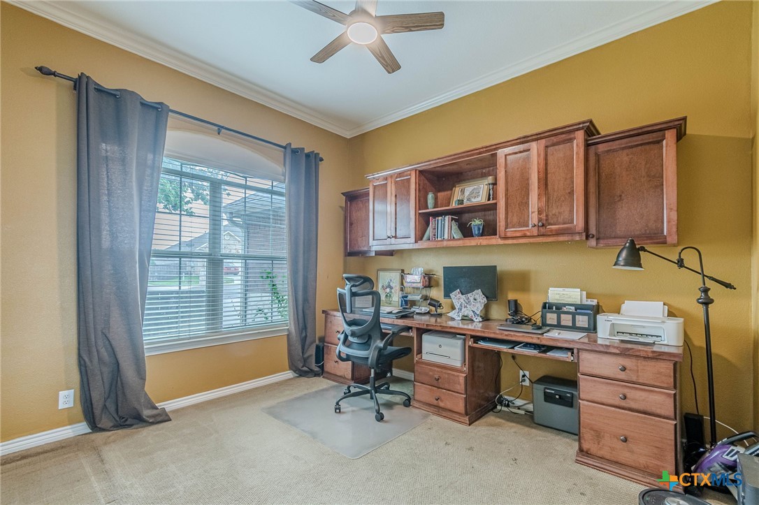 main property photo 17
