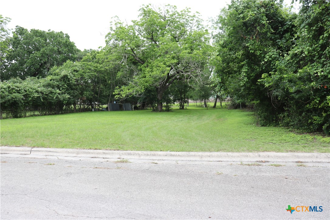 main property photo 5
