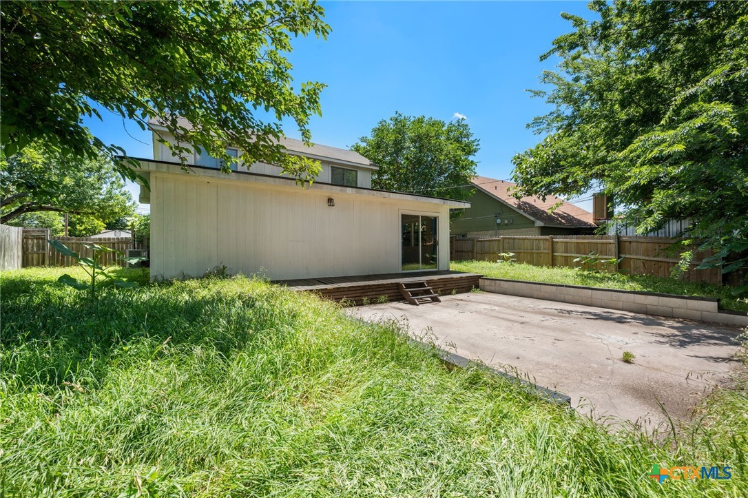 main property photo 22
