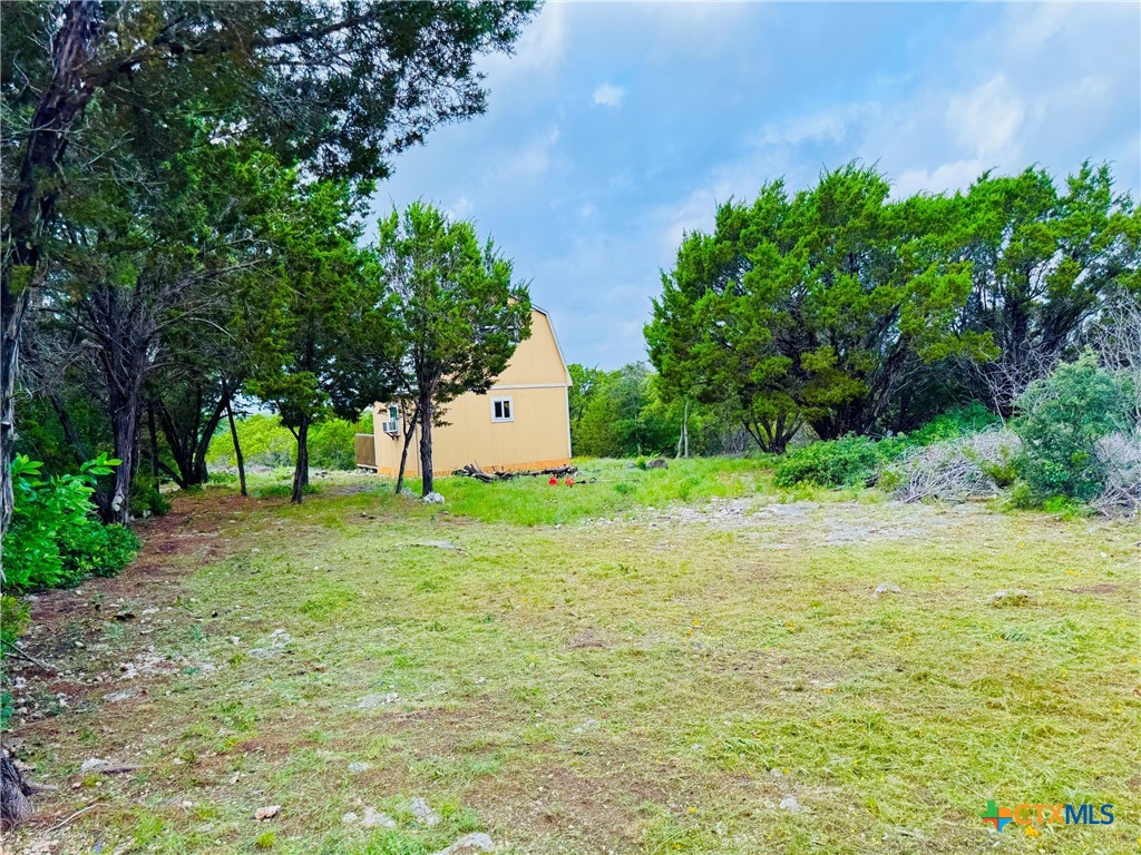 main property photo 18