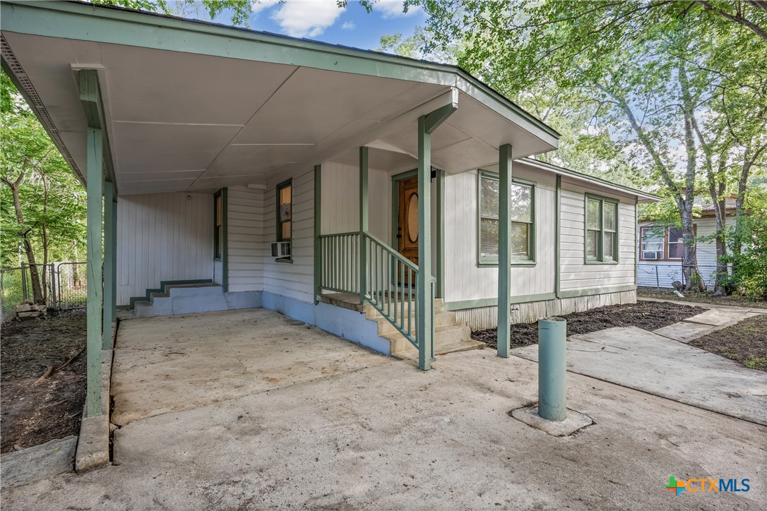 main property photo 1