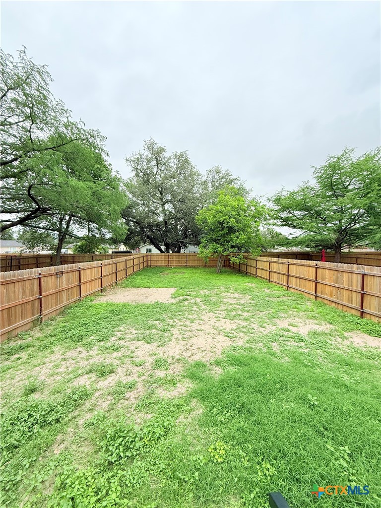 main property photo 10