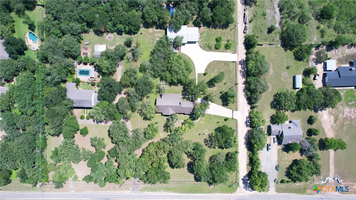 main property photo 39