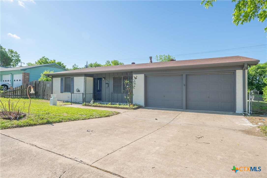 main property photo 3