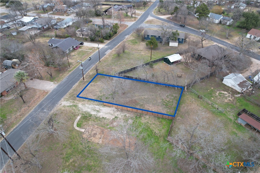 main property photo 9