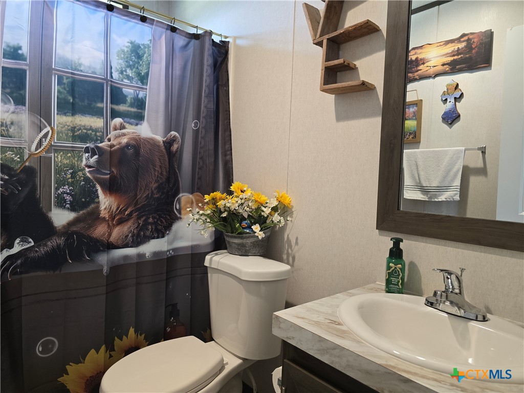 main property photo 18