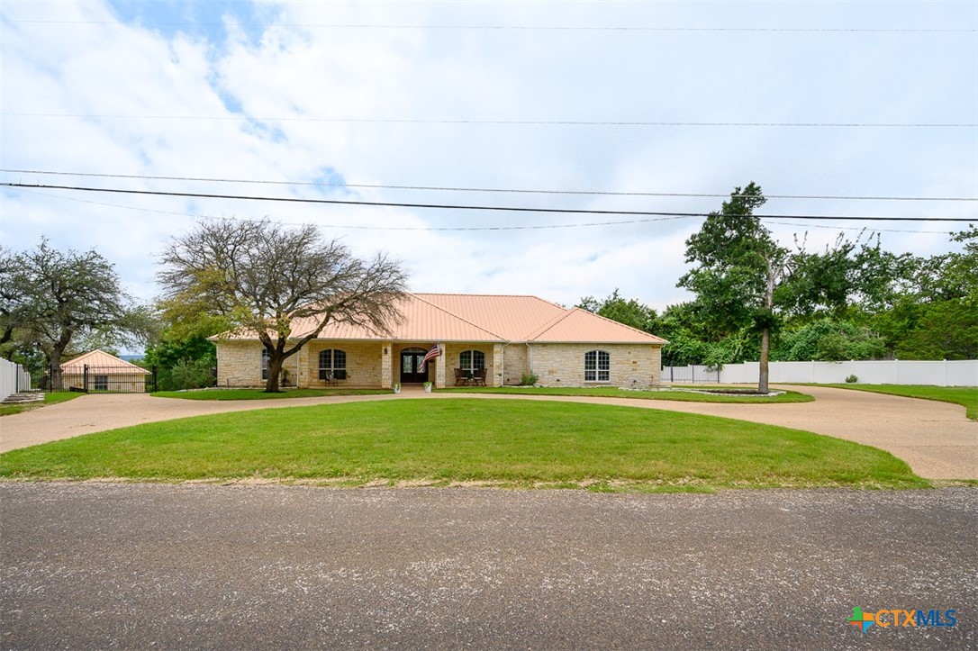 main property photo 39