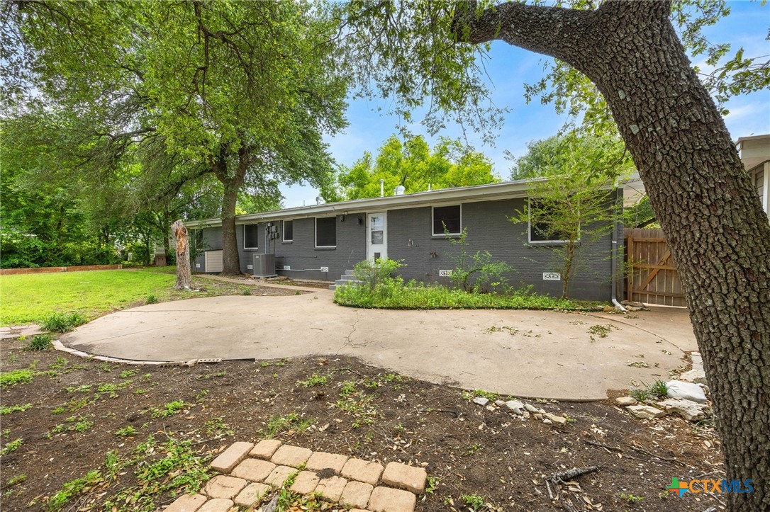 main property photo 36