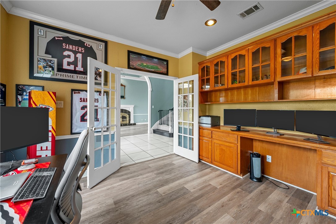 main property photo 19