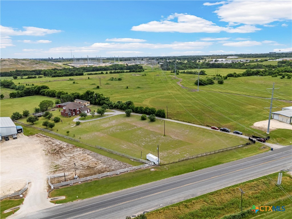 main property photo 39
