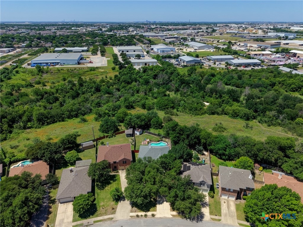 main property photo 43