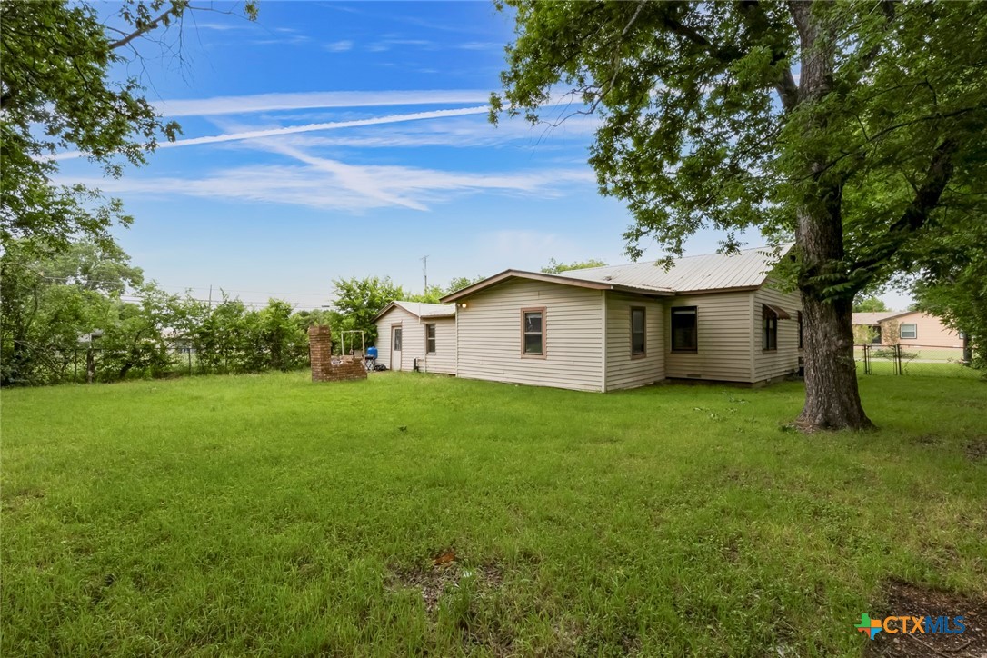 main property photo 27