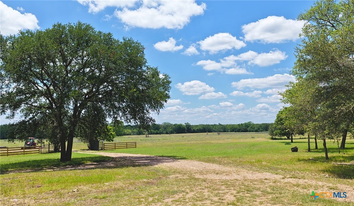 main property photo 16
