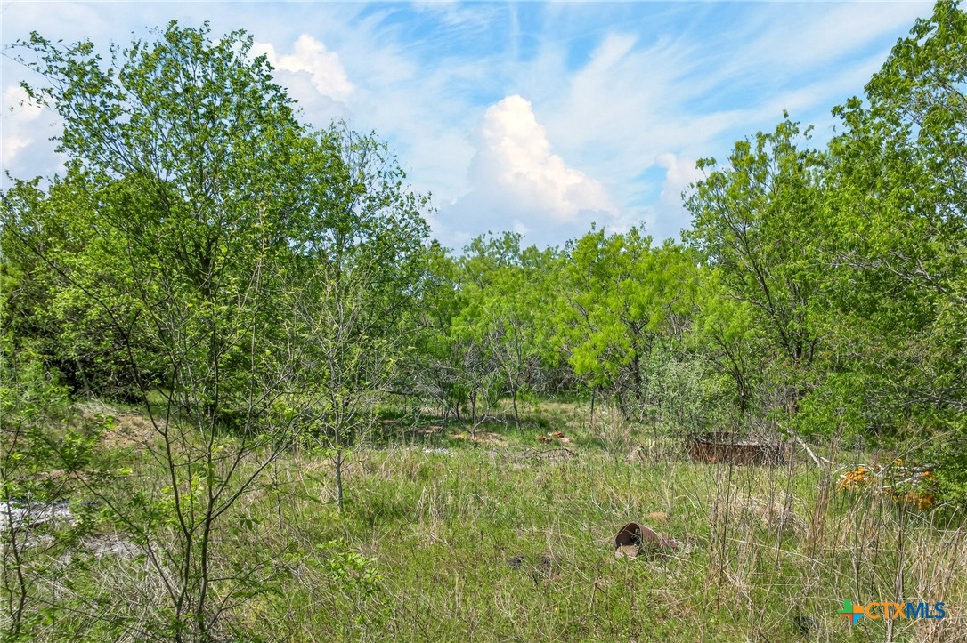 main property photo 25