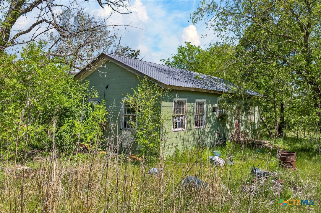 main property photo 8