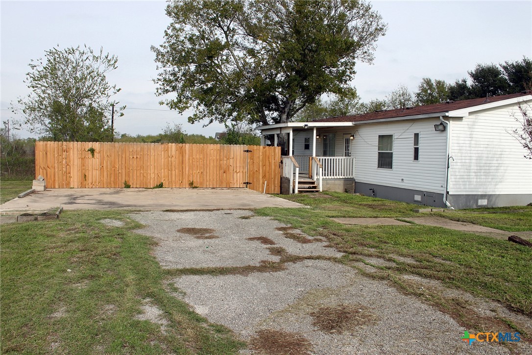main property photo 18