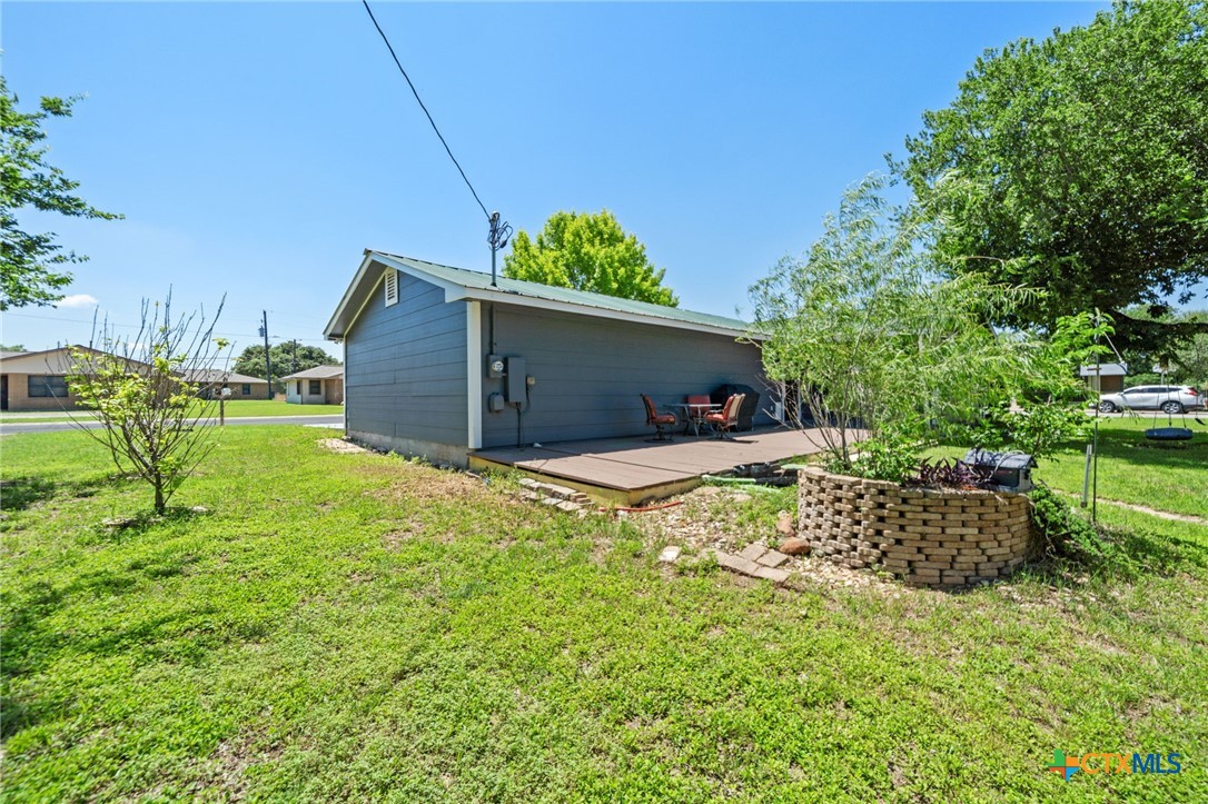 main property photo 29