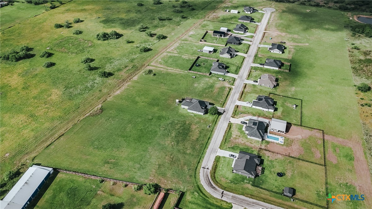 main property photo 10