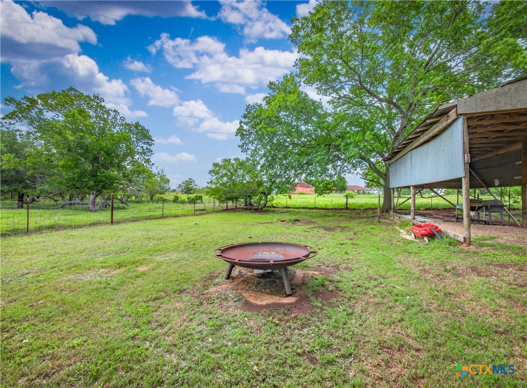 main property photo 16