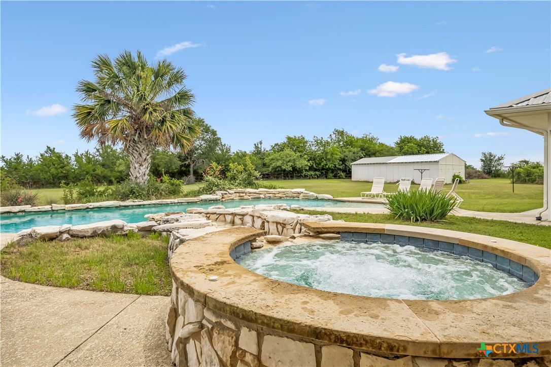 main property photo 38